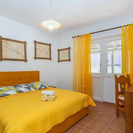 Front Appartement