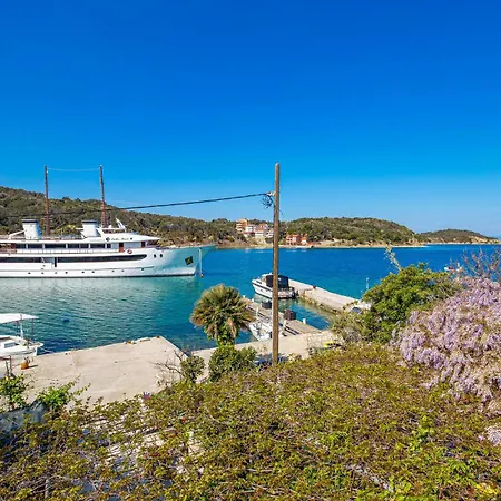 Beautiful In With Wifi Apartment Supetarska Draga